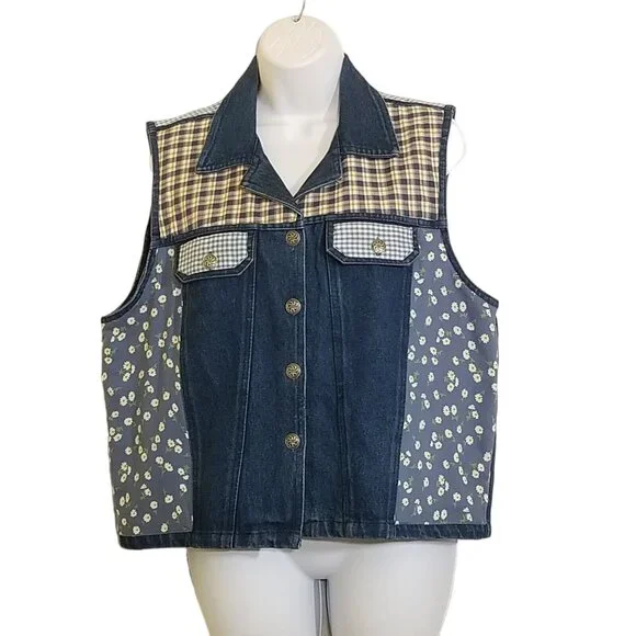 Vintage Women's L Denim Vest Patchwork Daisy Gingham Plaid Flap Pockets Cottage - Picture 2 of 5